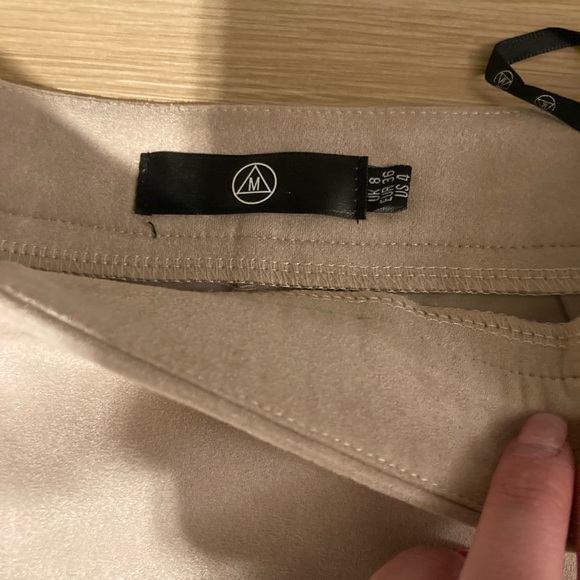 Misguided tan skirt - Picture 7 of 14